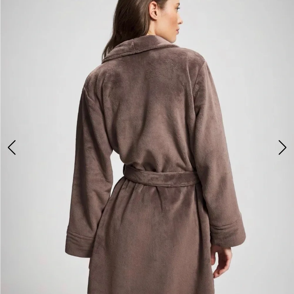 Soma Brown Robe - Picture 3 of 5